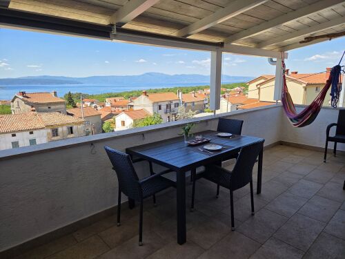 Turmblick: Appartement Kvarner mit Blick auf Sveti Vid, Malinska, Cres und das Kvarner Meer