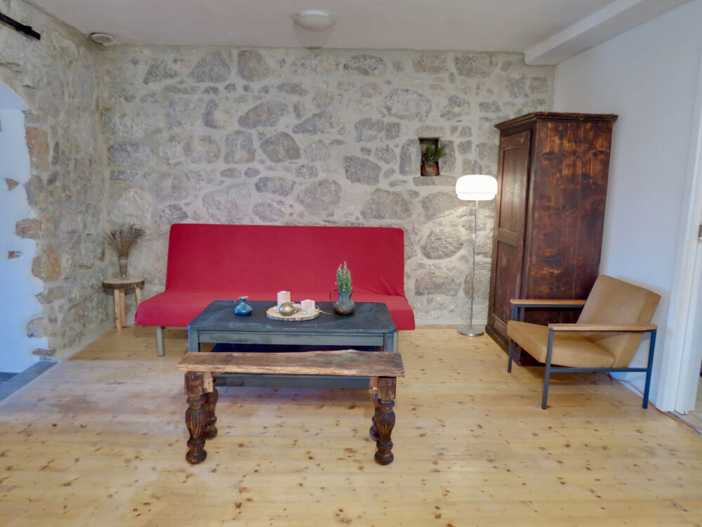 <p>Wohnzimmer</p> <p>Wohnzimmer</p>